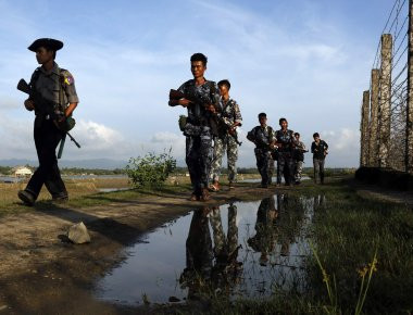 Μιανμάρ: Χιλιάδες σπίτια μουσουλμανικής μειονότητας πυρπολήθηκαν την τελευταία εβδομάδα